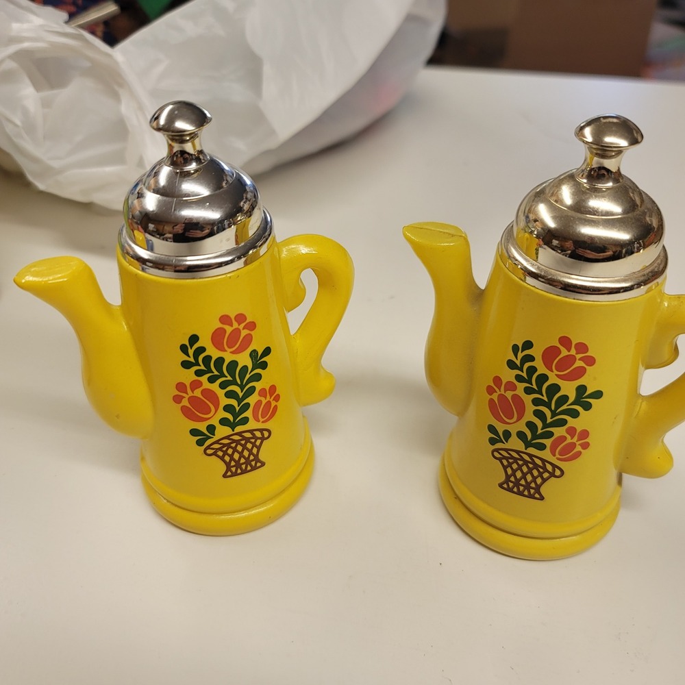 Vintage Avon Yellow Teapot Figurines Floral Kitchen‎ Decor Cottagecore Retro